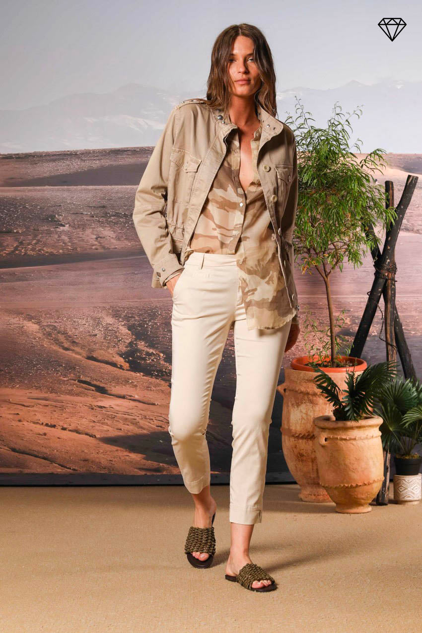 Immagine 5 di pantalone chino donna in twill modello Jaqueline Curvie curvy fit