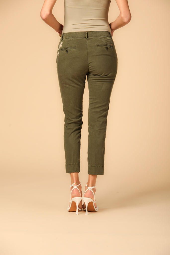Image 5 of Women's Capri Chino Pants, Jacqueline Curvie Model, in Green, Curvy Fit by Mason's