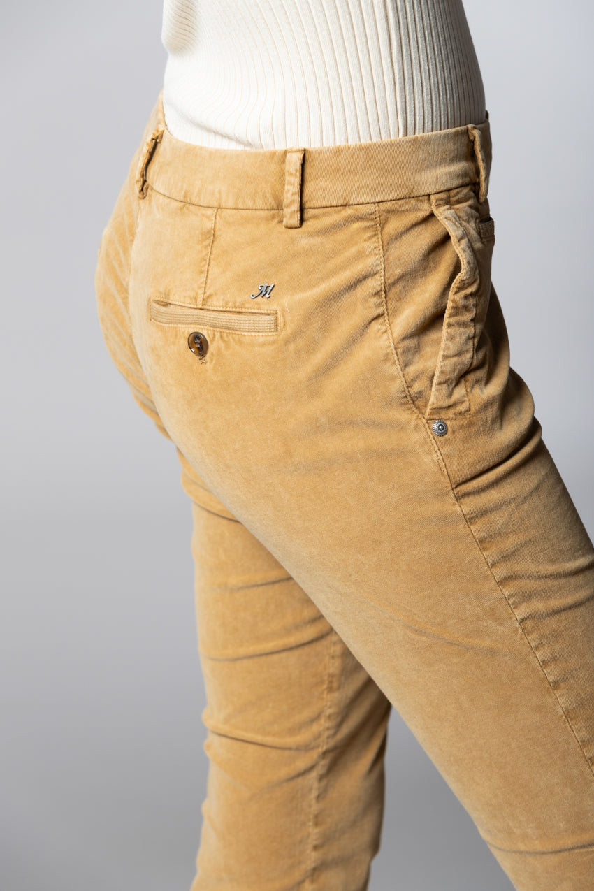 Jaqueline Archivio pantaloni chino donna in velluto 1000 righe slim fit