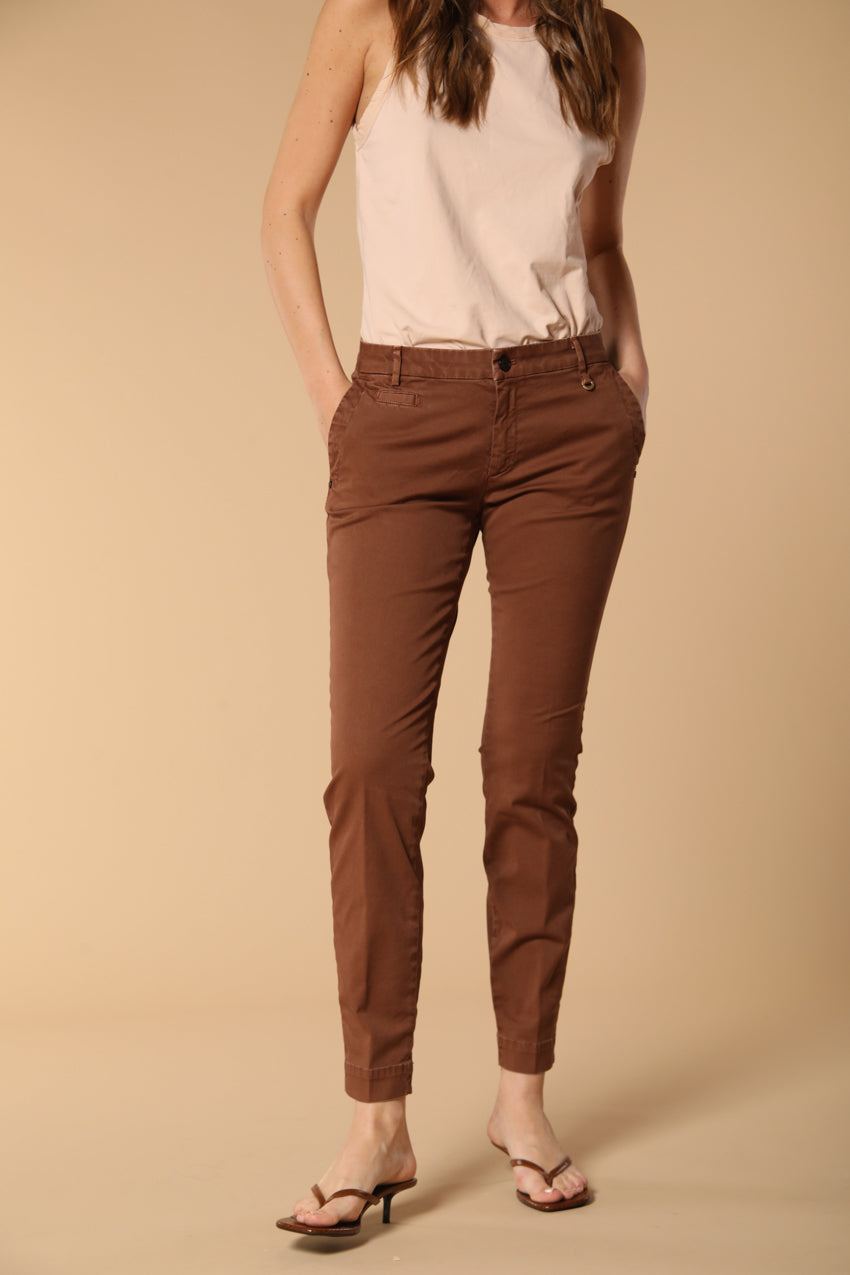 Jaqueline Archivio Pantalon Chino Femme en Gabardine slim fit