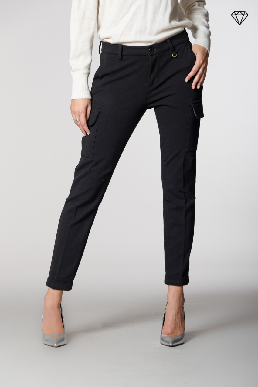 Chile City Damen-Cargohose aus technischem Jersey Slim Fit ①