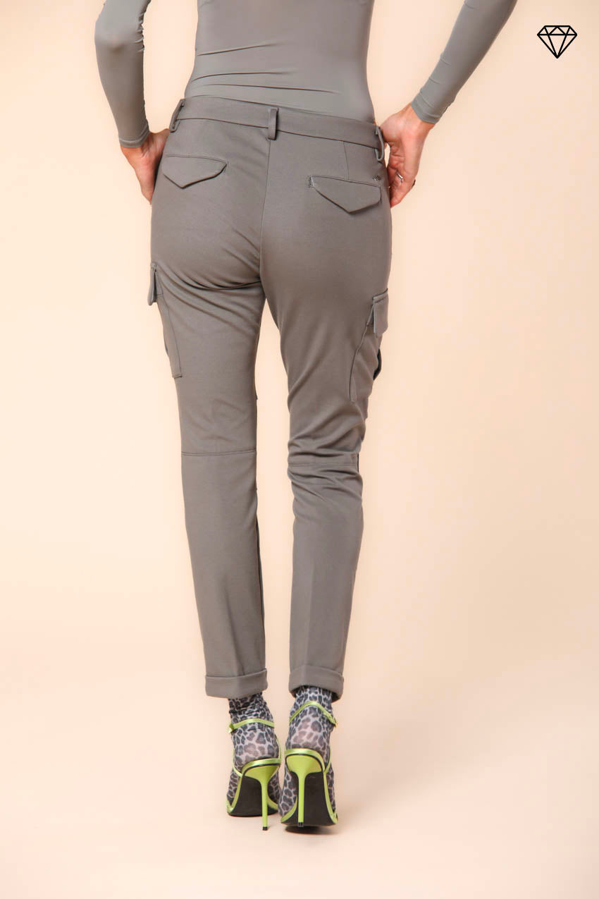 Immagine 4 di pantalone cargo donna in jersey tecnico modello Chile City