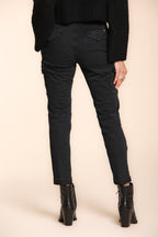 Chile City pantalon cargo femme en satin slim fit