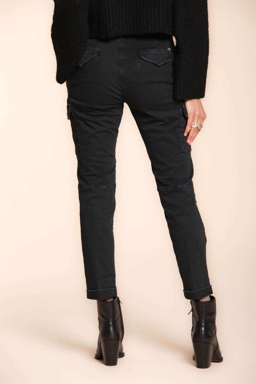 Chile City pantalon cargo femme en satin slim fit