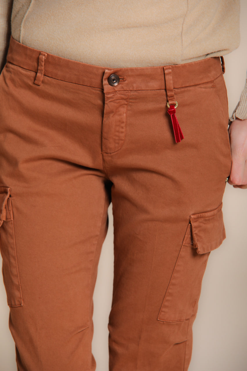 Foto 2 Chile City pantalone cargo donna in raso slim fit