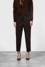 New York O Shape women’s chino pants in technical jersey with carrot fit