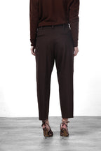 New York O Shape women’s chino pants in technical jersey with carrot fit