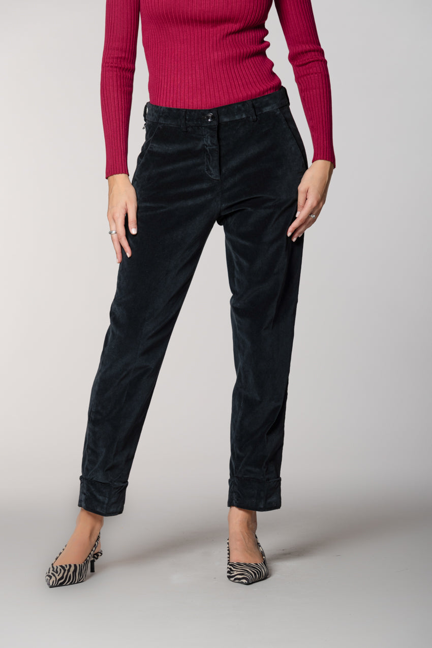 New York Carrot Damen-Chinohose aus Samt carrot fit