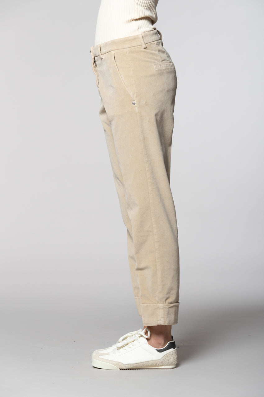 New York Carrot Damen-Chinohose aus Samt carrot fit
