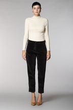 New York Carrot pantalone chino donna in velluto carrot fit