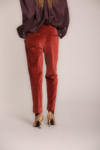 Foto 5 New York Carrot pantalone chino donna in velluto carrot fit