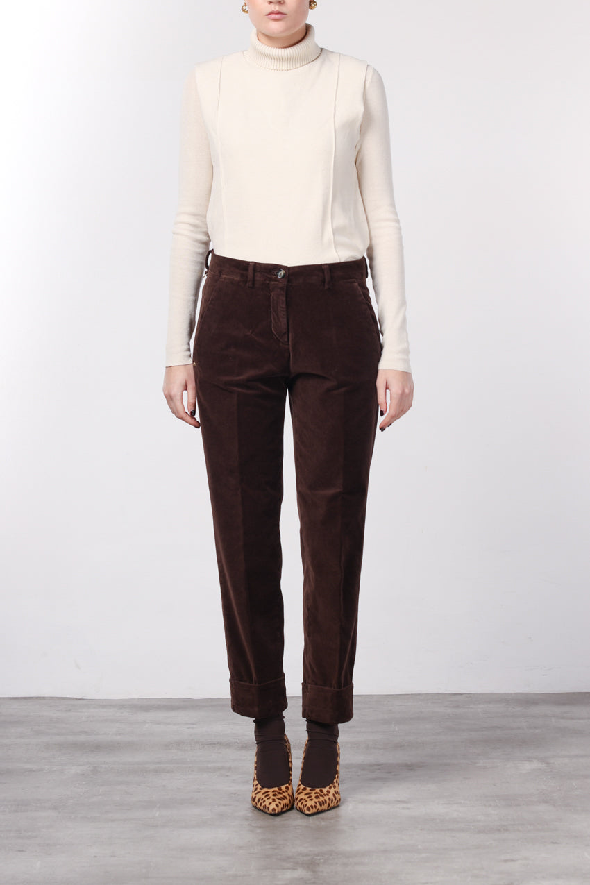 New York Carrot Chinohose für Damen aus glattem Samt mit carrot fit ①
