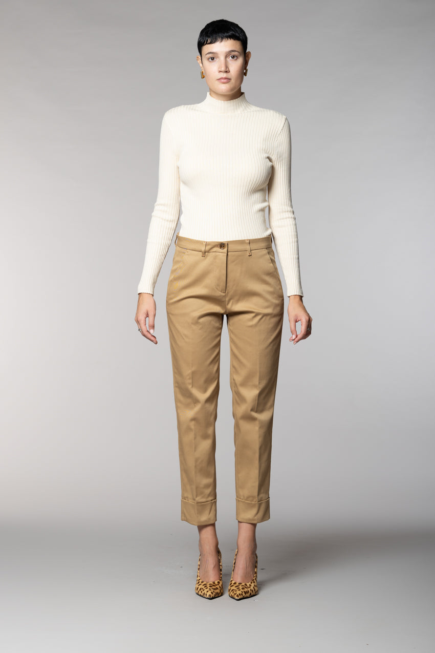 New York Carrot Damen-Chinohose aus Gabardine Carrot Fit