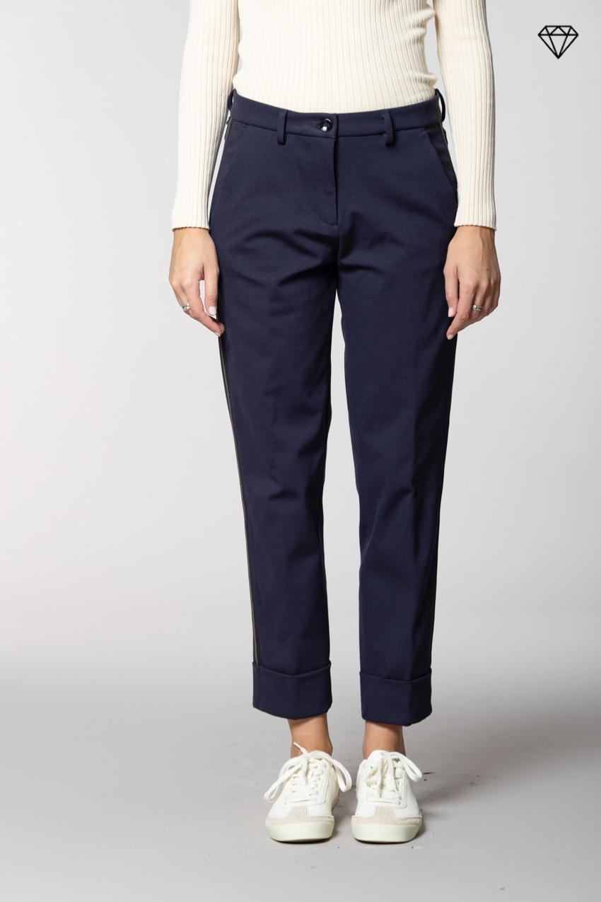 New York Carrot pantalone chino donna in jersey tecnico carrot fit ①