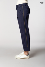New York Carrot pantalone chino donna in jersey tecnico carrot fit ①