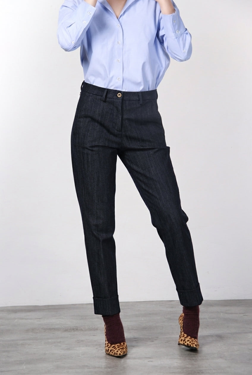 New York Carrot women’s chino trousers in stretch denim, carrot fit ①