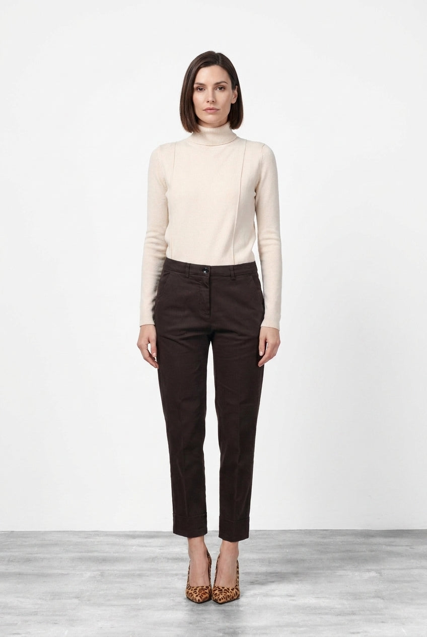 New York Carrot women’s chino trousers in satin with carrot fit ①