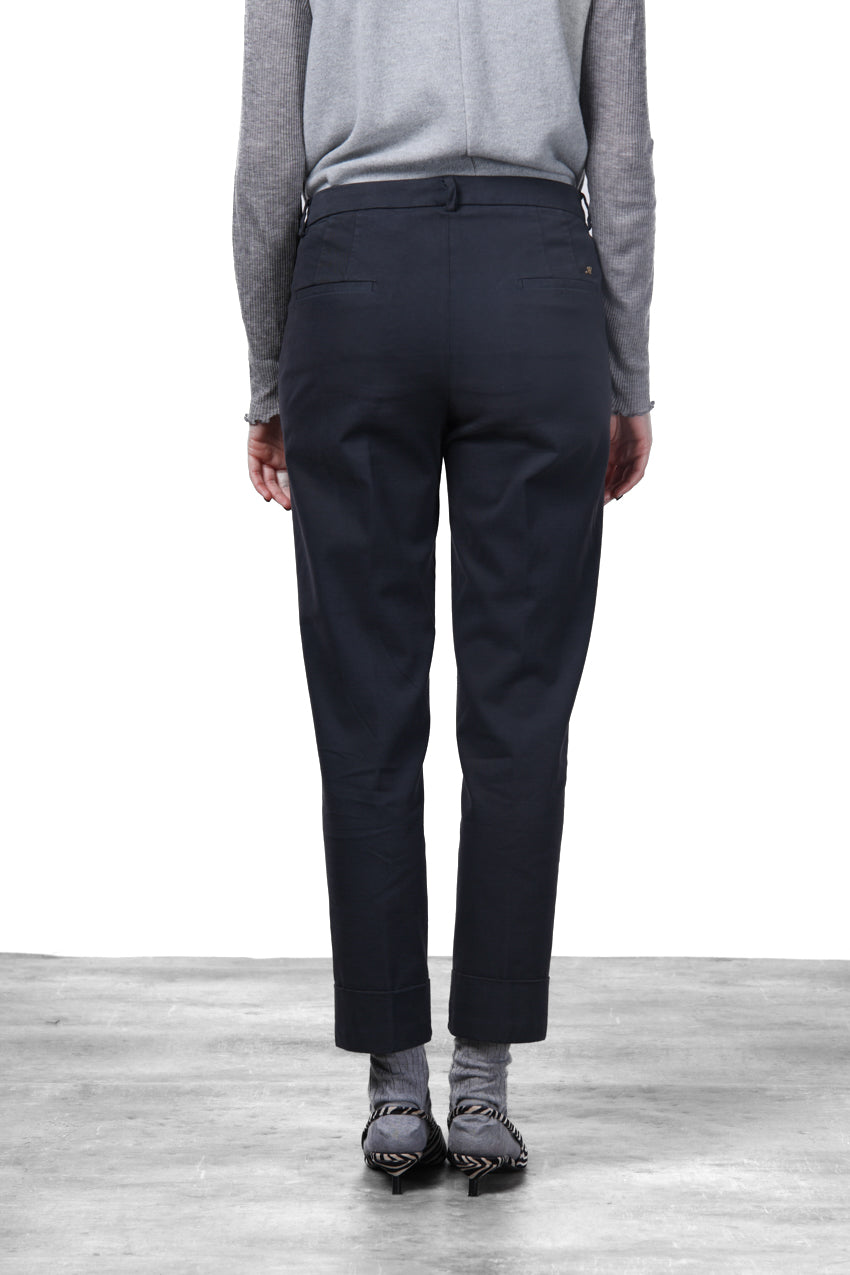 New York Carrot pantalone chino donna in raso carrot fit ①