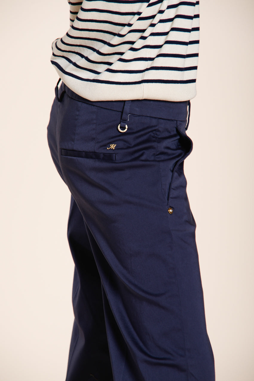 New York Carrot Hose Chino Damen aus Stretch-Satin carrot fit ①