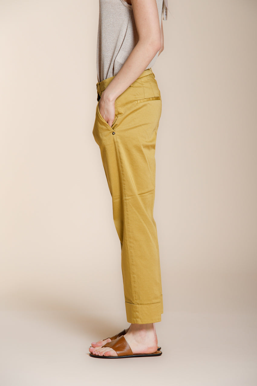 New York Carrot pantalone chino donna in raso stretch carrot fit ①