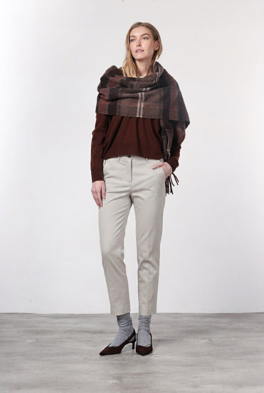 New York Carrot pantalon chino femme en gabardine de coton et laine carrot fit ①
