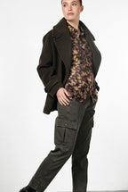 Marlene Cargo pantalone cargo donna in gabardina carrot fit