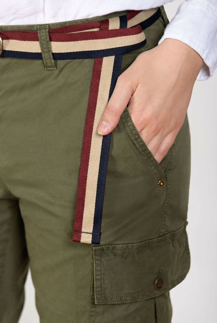 Marlene Cargo pantalon cargo femme en twill léger stretch carrot fit