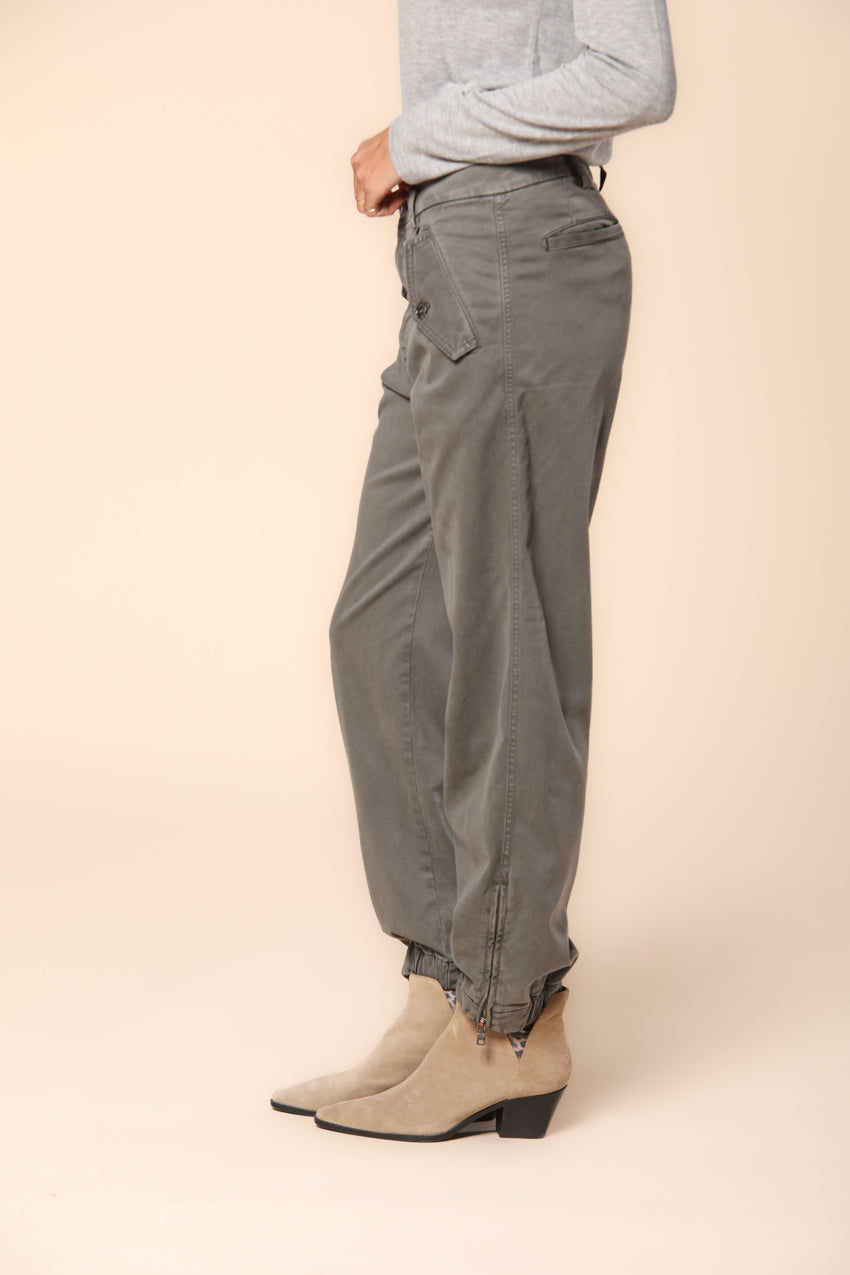 Evita Damen-Cargohose aus Satin-Stretch curvy Fit