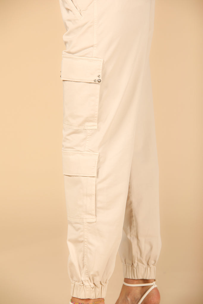 Image 4 of Women's Mason's Evita Model Cargo Pants in Stucco Color, Curvy Fit