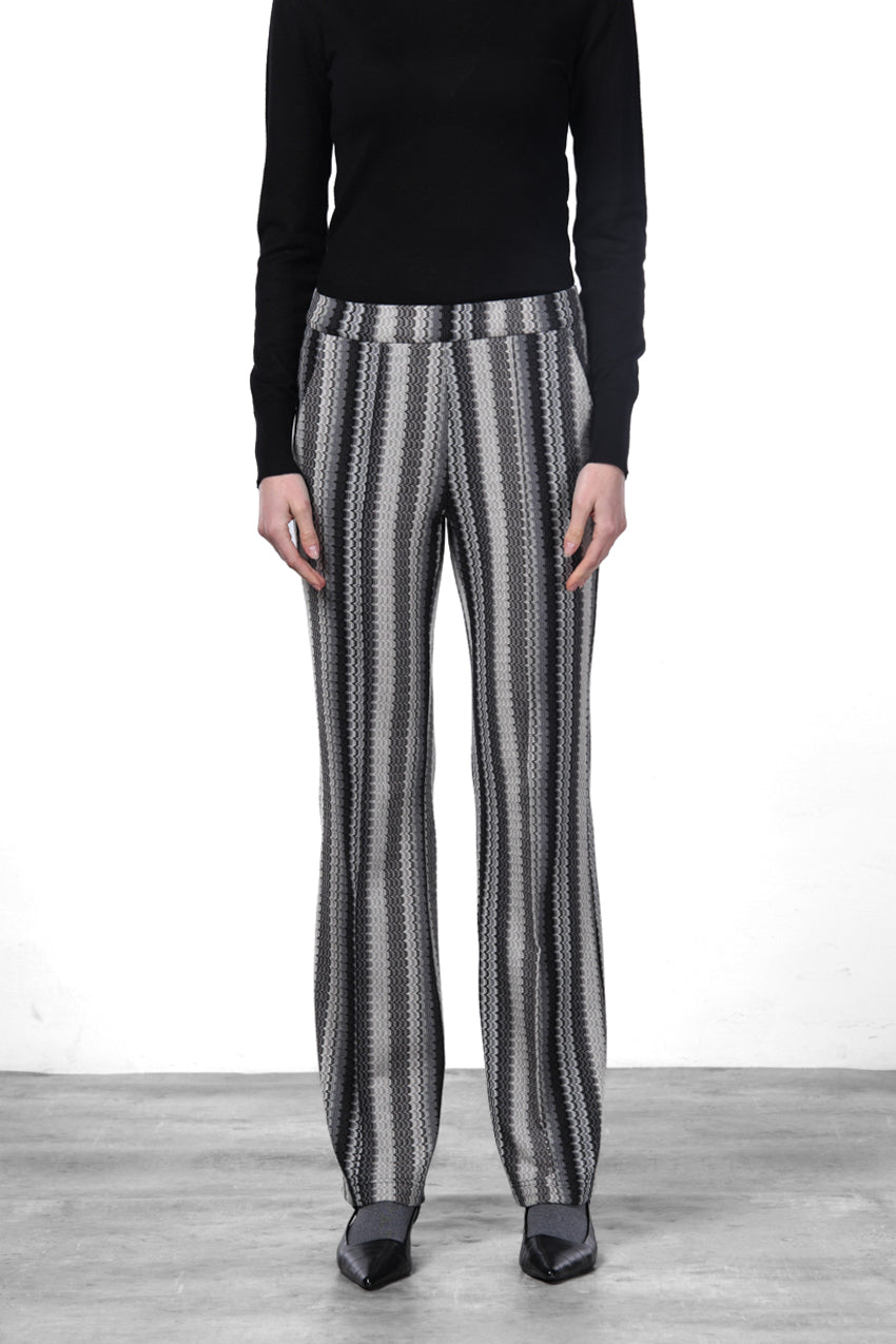 Easy Straight women’s chino pants in jacquard with straight fit