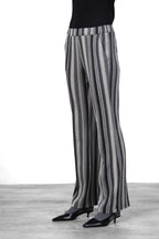Easy Straight women’s chino pants in jacquard with straight fit