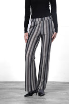 Easy Straight women’s chino pants in jacquard with straight fit