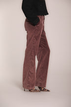 Foto 3 New York Straight pantalone chino donna in velluto a coste straight fit