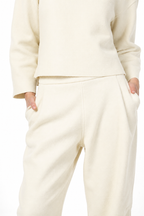 Balloon women’s chino pants in wool cloth with balloon fit