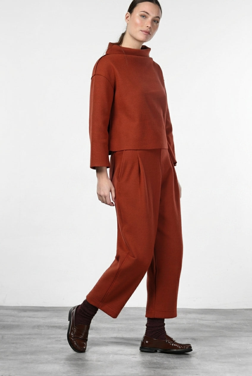 Women's Balloon-Fit Chino Trousers in Wool Cloth