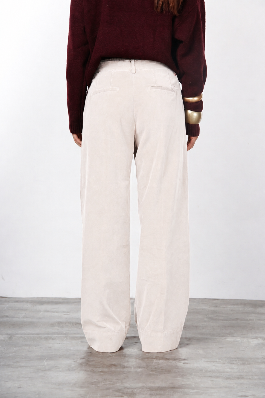 New York Studio pantalone chino donna in velluto liscio straight fit