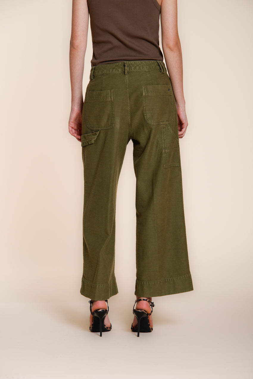 Dallas Wide women's cargo pants in slub cotton straight fit