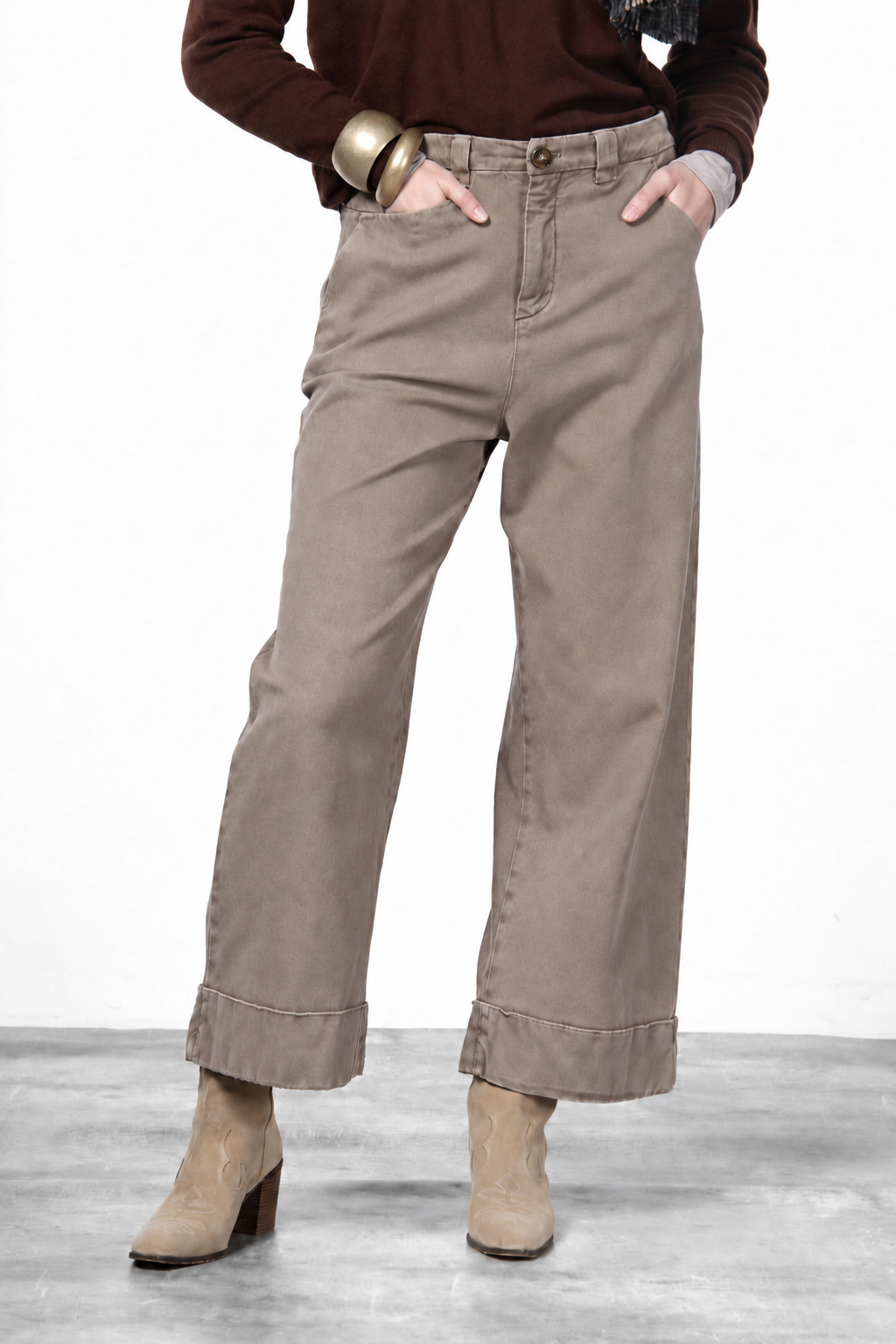 New York Studio Crop women’s chino pants in stretch twill with straight fit