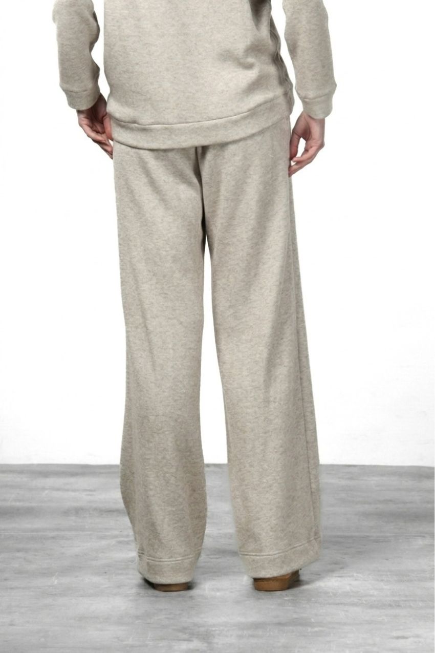 New York Studio Elax women’s chino pants in knit-effect jersey with straight fit