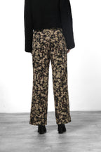 Dallas Wide Work women’s chino pants in camouflage-pattern bull with straight fit