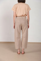 Vivienne City pantalon chino femme en bull stretch balloon fit