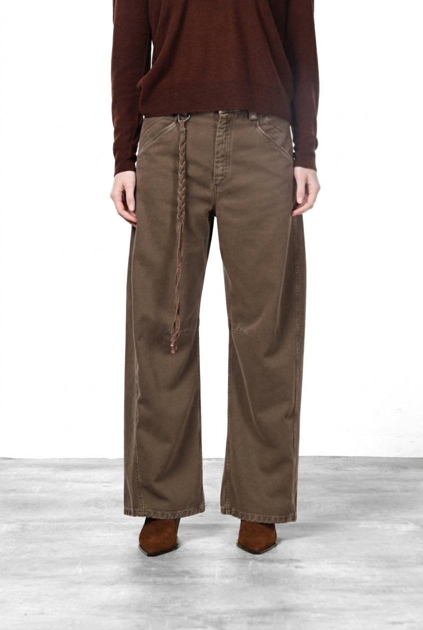 Veronique women’s chino pants in twill with balloon fit ①
