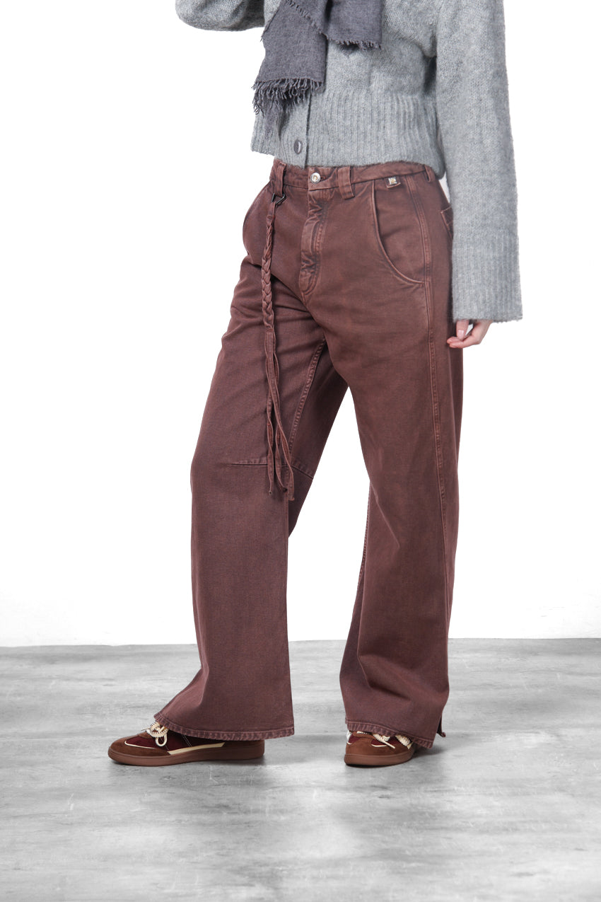 Violette pantalon chino femme en twill balloon fit ①
