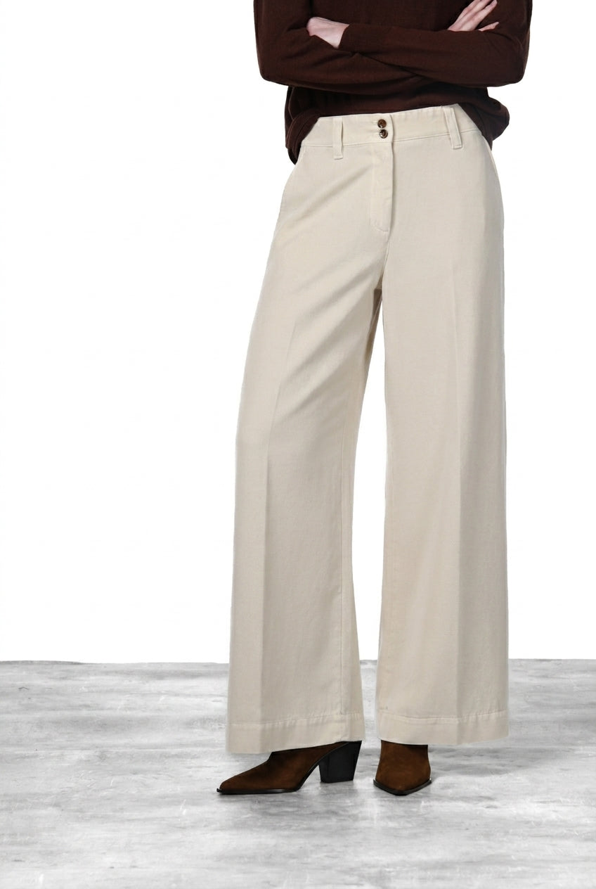 New York Wide Elax women’s chino trousers in gabardine, wide leg