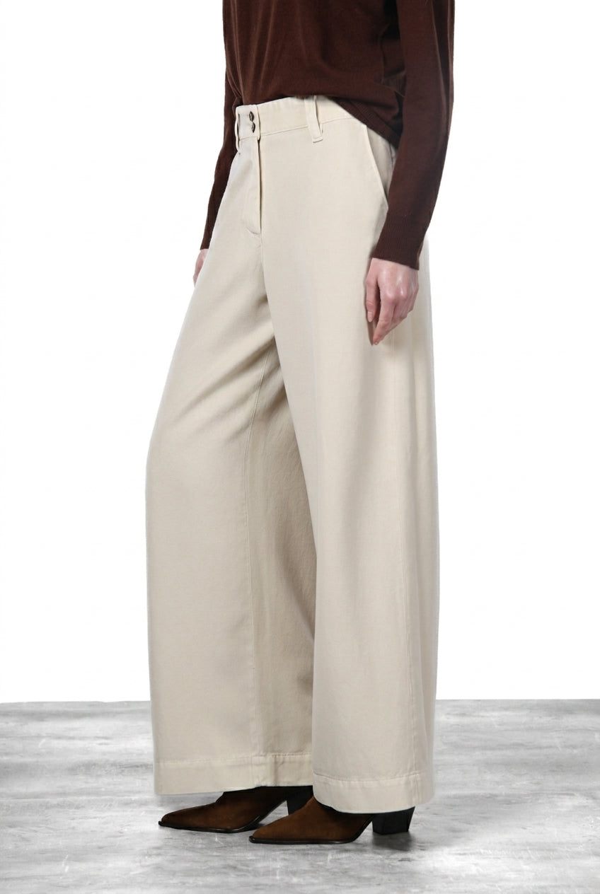 New York Wide Elax women’s chino trousers in gabardine, wide leg