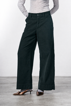 New York Wide women's chino trousers in 500-wale corduroy, wide leg