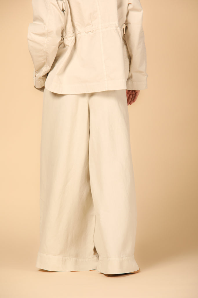 Image 5 of women's chino pants, Portofino model, in stucco with a relaxed fit by Mason's