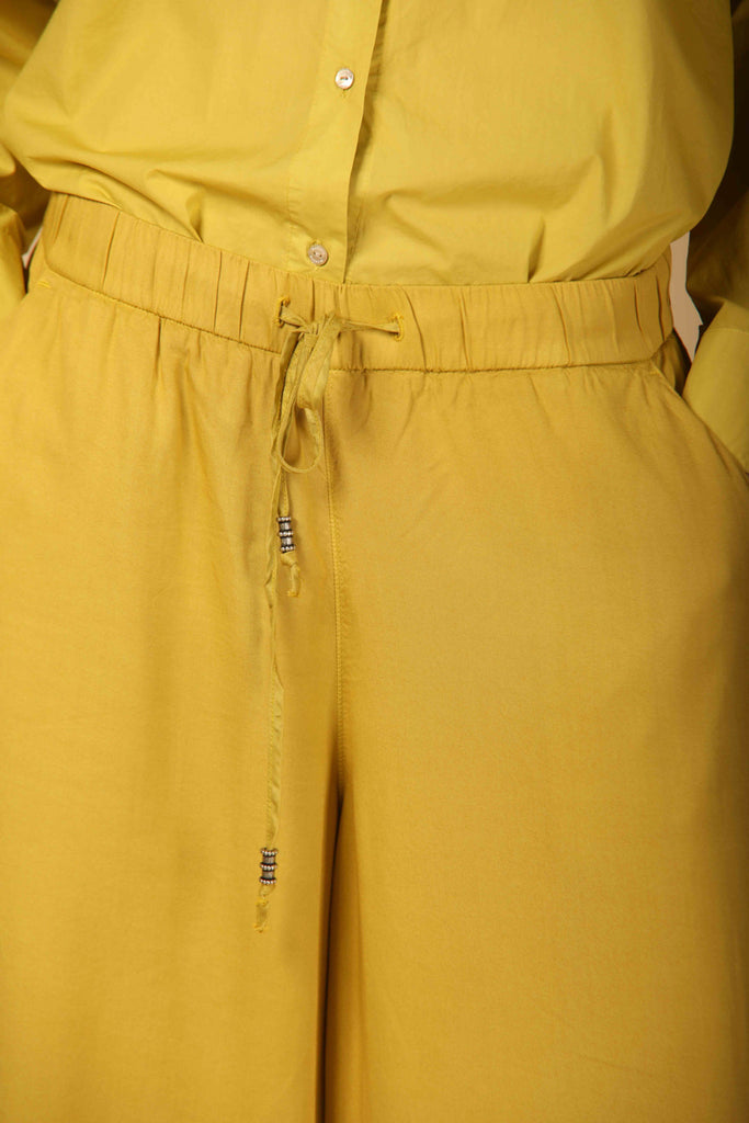 Image 3 of women's chino pants, Portofino model in yellow, relaxed fit by Mason's