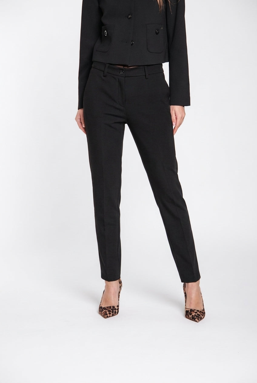 New York Slim women’s chino pants in technical jersey with slim fit ①