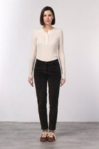 New York Slim pantalon chino femme en velours côtelé à grosses côtes, coupe slim ①